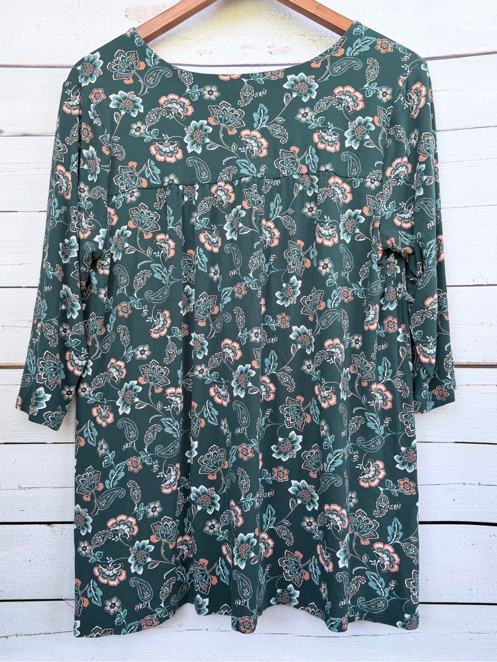 J. Jill Wearever Floral Paisley V-Neck Tunic Top – 3/4 Sleeve Size Medium - Picture 5 of 5